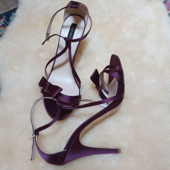 ⭐HP⭐ESCADA Strapy Heels - Picture 2 of 5